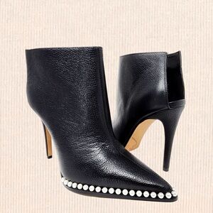 NWOT Karl Lagerfeld Cyron Leather Stiletto Booties